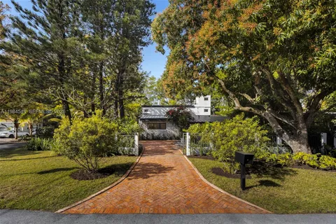 $2,795,000 | 3090 Kirk Street, Coconut Grove, FL 33133