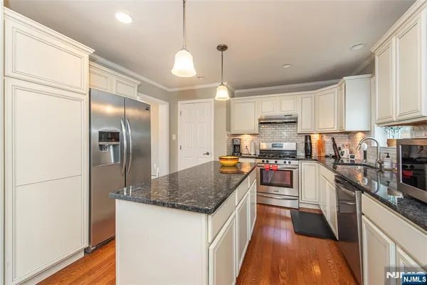 $5,500 | 78 Western Avenue, Morristown, NJ 07960