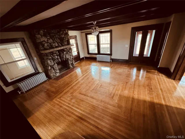 $3,200 | 72 Webb Road, Middletown, NY 10940