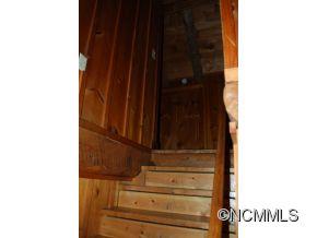 31 Thunder Ridge Road Canton, NC 28716 - Photo 8 of 19