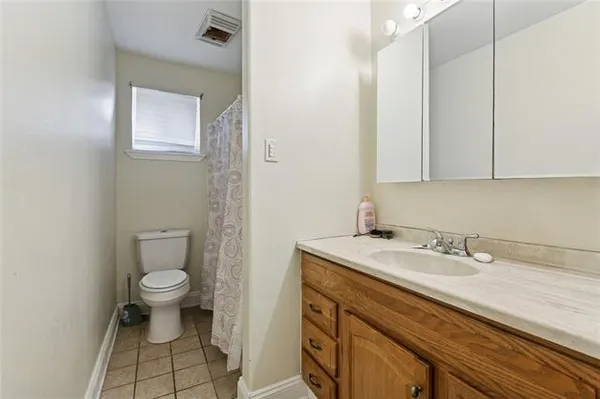 $175,000 | 2325 River Queen Drive, Violet, LA 70092