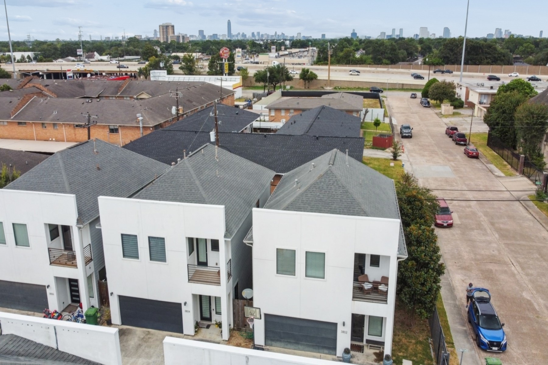 3802 Summa Place Houston, TX 77025 - Photo 27 of 27 Gallery Image 27