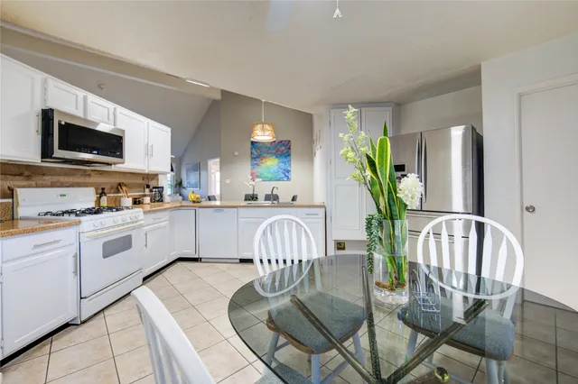 $3,500 | 7027 Brockington Drive, Katy, TX 77494