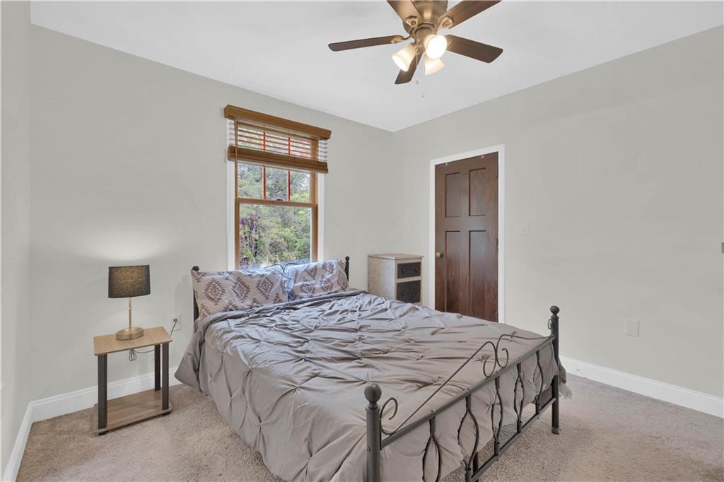 2110 Reis Run Road Pittsburgh, PA 15237 - Photo 19 of 25 Gallery Image 19