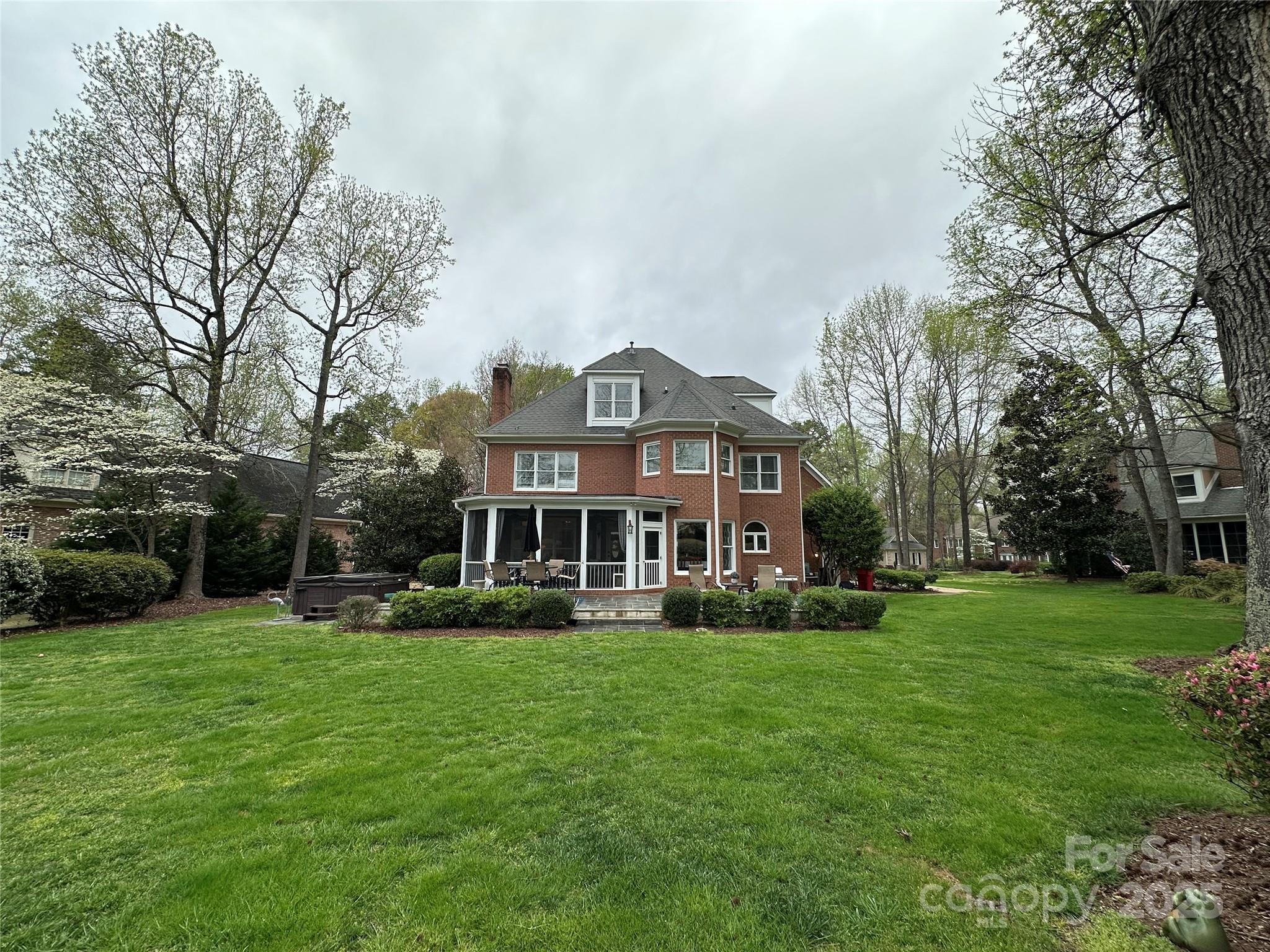 19622 River Falls Drive Davidson, NC 28036 - Photo 17 of 25 a front view of house with yard and green space
