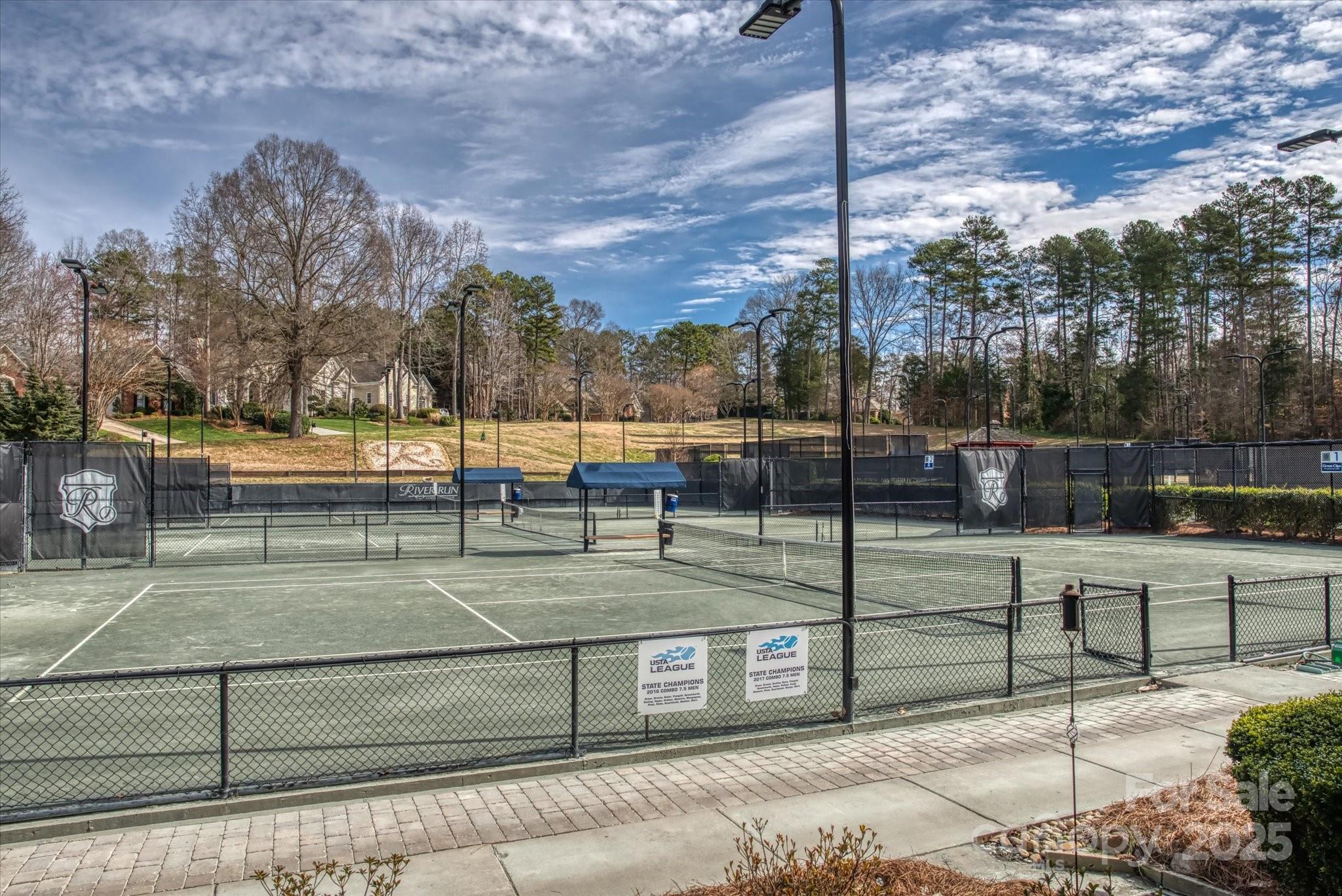 19622 River Falls Drive Davidson, NC 28036 - Photo 23 of 25 a view of a city