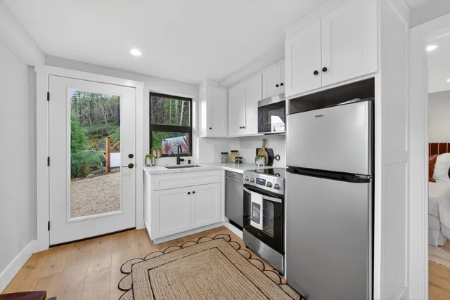 $2,388,520 | 230 Fern Rock Way, Boulder Creek, CA 95006