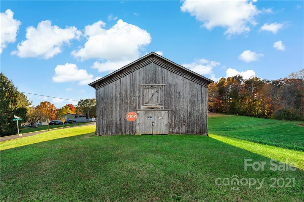 347 East Payne Road Marion, NC 28752 - Photo 41 of 47 Gallery Image 41