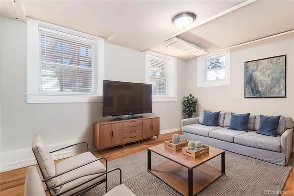 $1,200 | 1650 Pearl Street, Unit 1, Denver, CO 80203