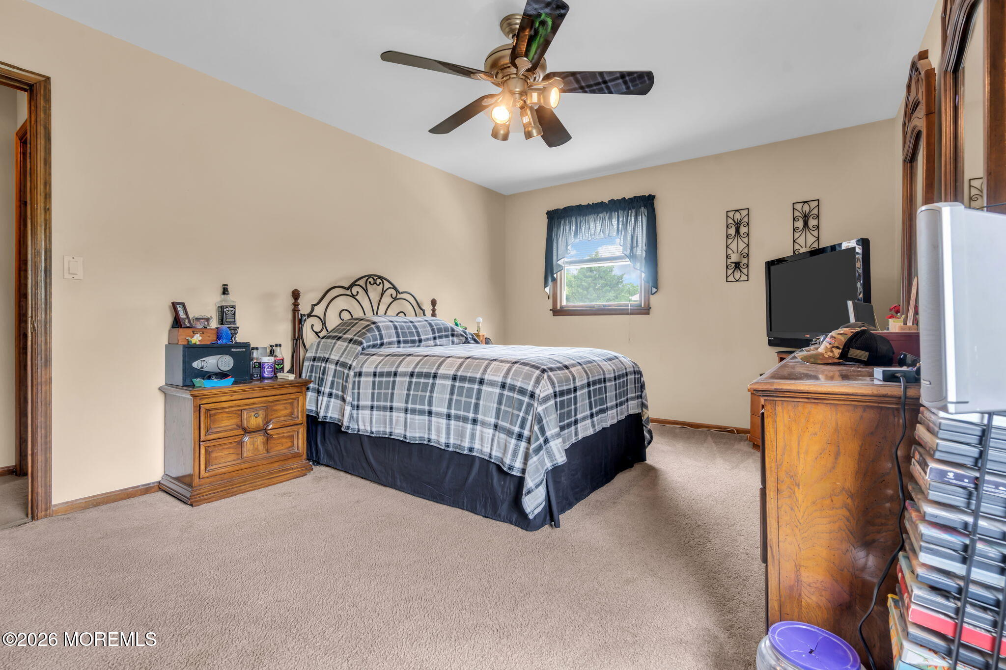 440 Pfister Road Jackson, NJ 08527 - Photo 23 of 45 BEDROOM/2ND FLOOR