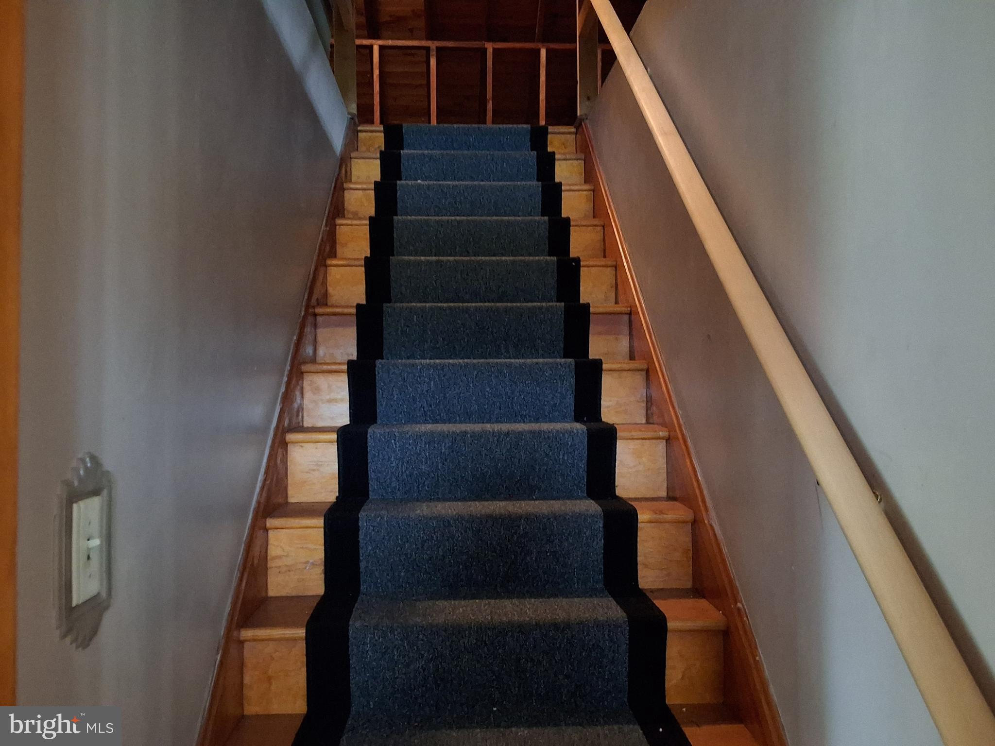 130 Fairland Road Lititz, PA 17543 - Photo 17 of 22 a view of entryway