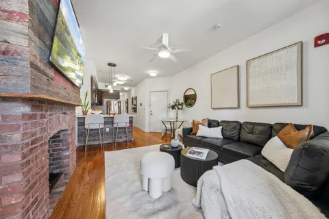 $545,000 | 274 6th Street, Unit 302, Jersey City, NJ 07302