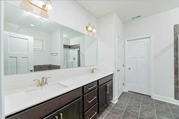 $2,500 | 587 Foothills Street, Aberdeen, NC 28315