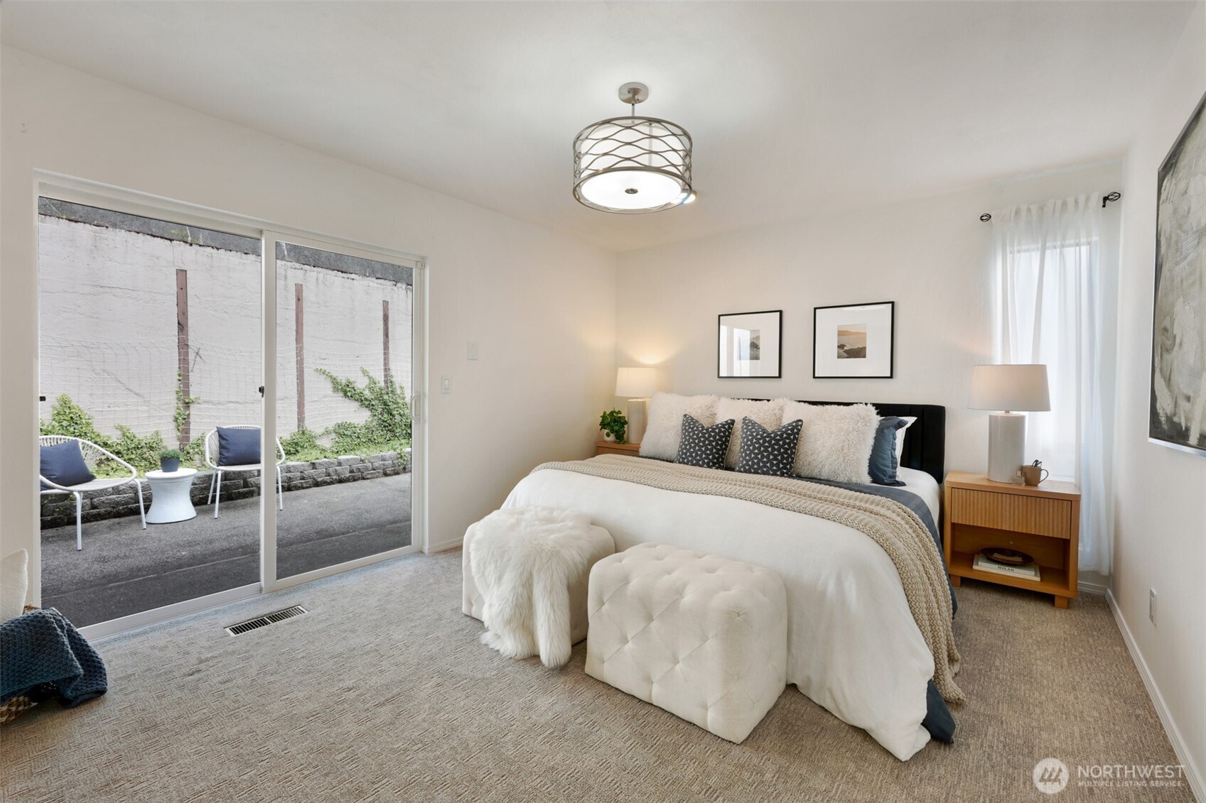 10960 39th Avenue Southwest Seattle, WA 98146 - Photo 19 of 35