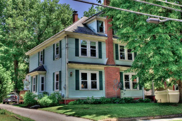 $479,000 | 12 South Lincoln Street, Keene, NH 03431