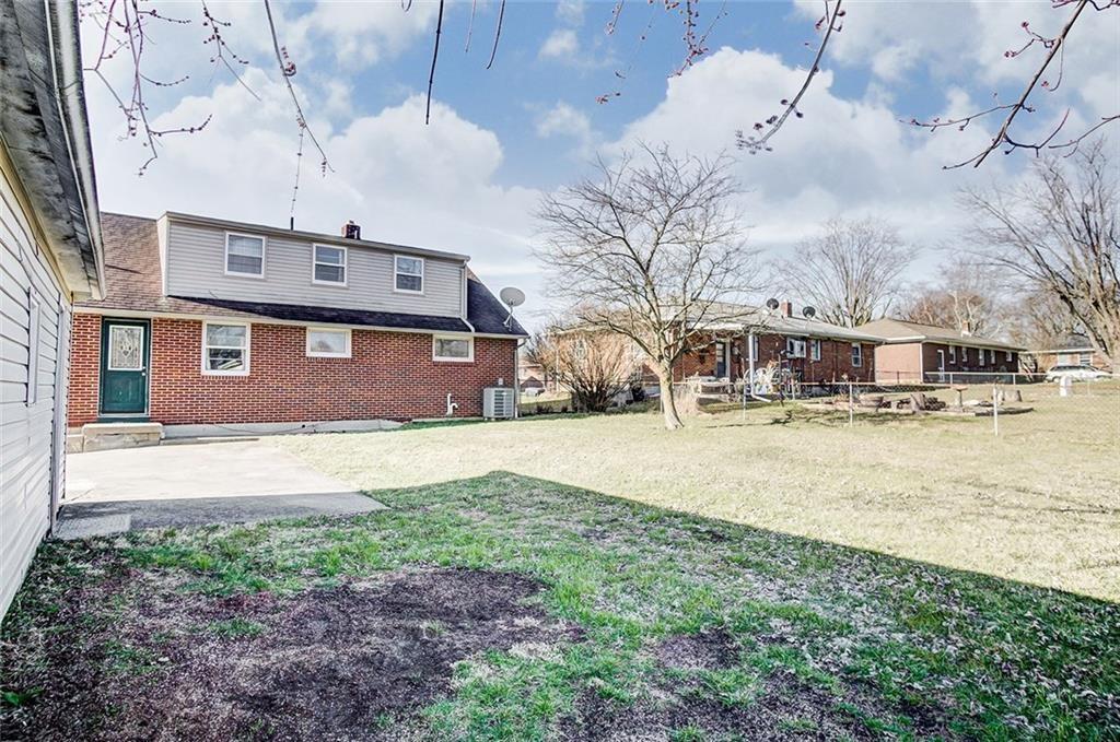 1022 Robin Road Springfield, OH 45503 - Photo 23 of 25
