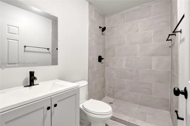 $3,997 | 2420 Northwest 6th Court, Pompano Beach, FL 33069