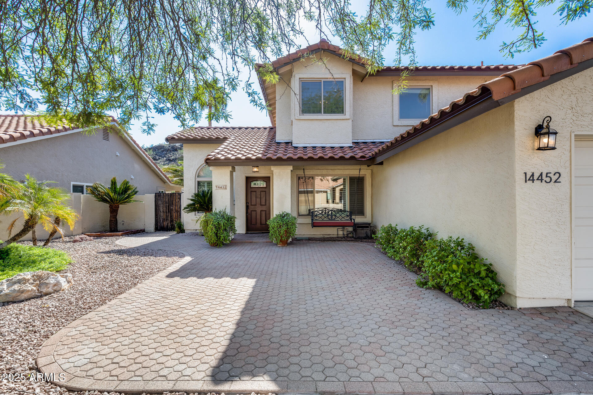 14452 South 40th Street Phoenix, AZ 85044 - Photo 13 of 92 4