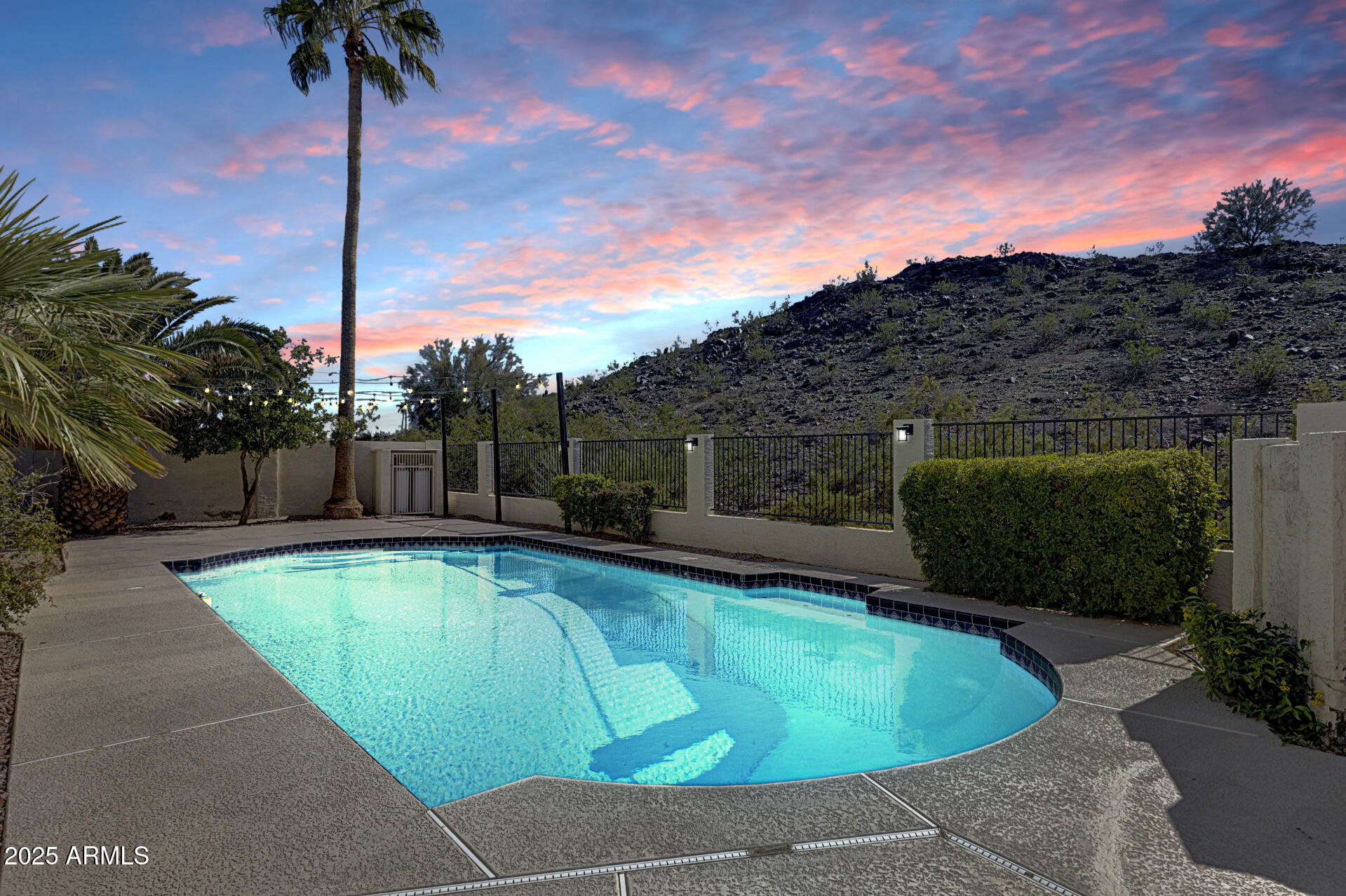 14452 South 40th Street Phoenix, AZ 85044 - Photo 9 of 92 1-128