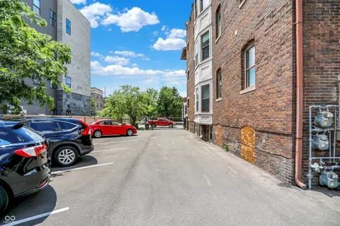 $255,000 | 2161 North Meridian Street, Unit 6, Indianapolis, IN 46202