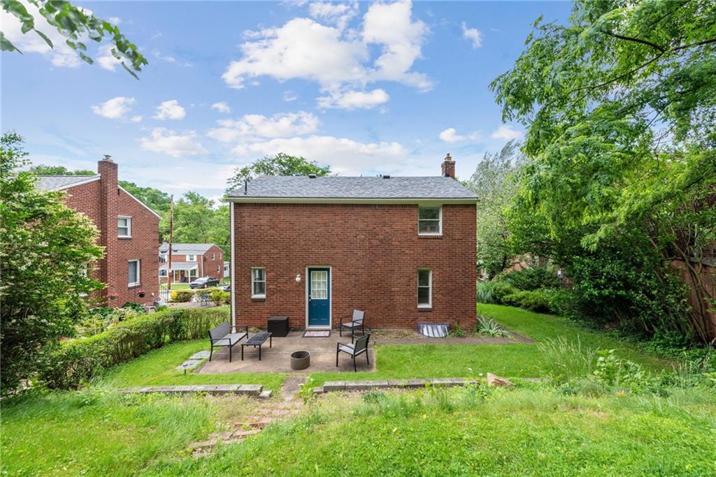 910 Roland Road Pittsburgh, PA 15221 - Photo 20 of 21 Gallery Image 20