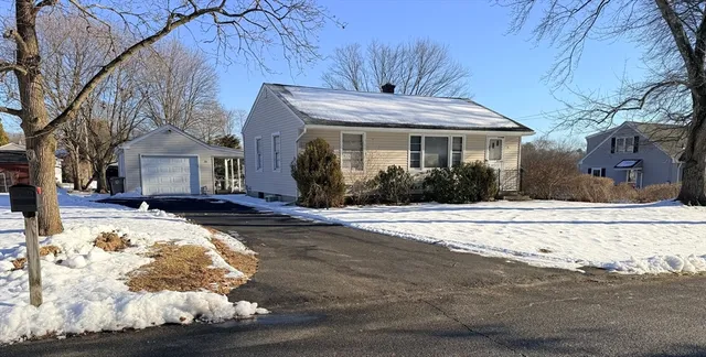 $175,000 | 15 Hilltop Terrace, Ludlow, MA 01056