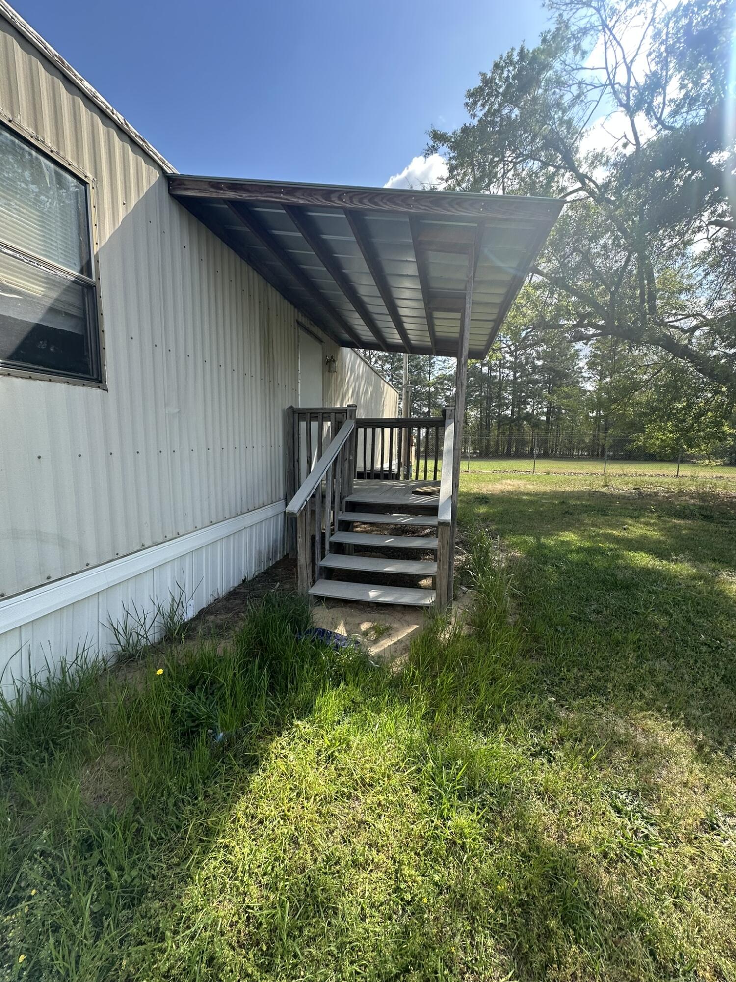 2432 A Tobacco Road Hephzibah, GA 30815 - Photo 5 of 23 back porch
