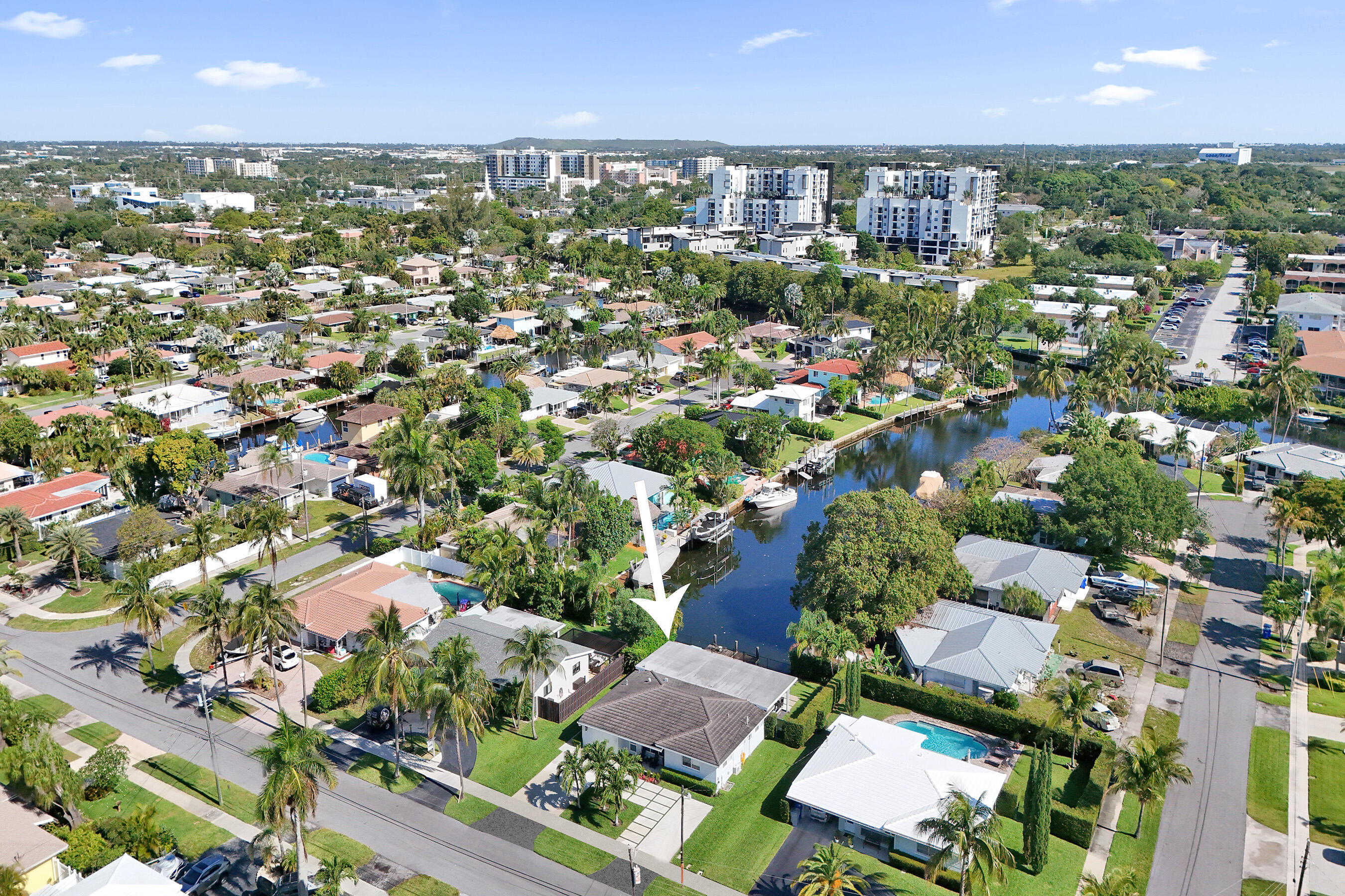 381 Southeast 3rd Street Pompano Beach, FL 33060 - Photo 34 of 41 an aerial view of residential houses with city view