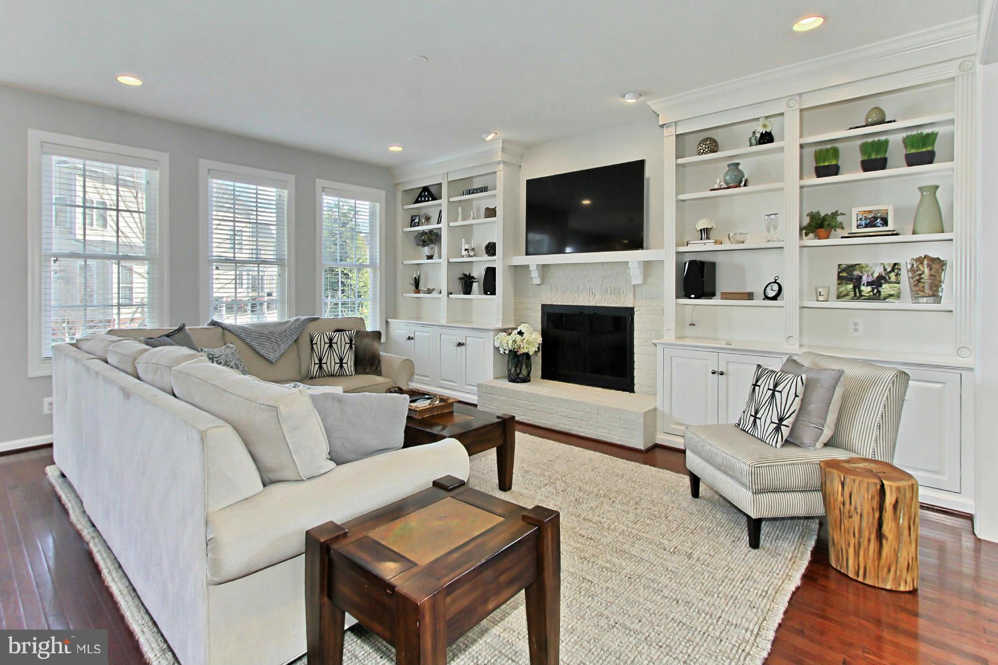 42480 Spring Splendor Drive Ashburn, VA 20148 - Photo 5 of 30 Customized Great Room- Built Ins