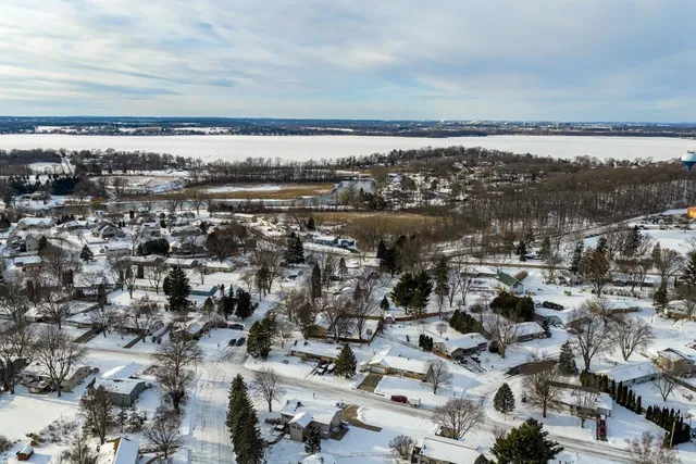 $550,000 | 6415 Lani Lane, McFarland, WI 53558