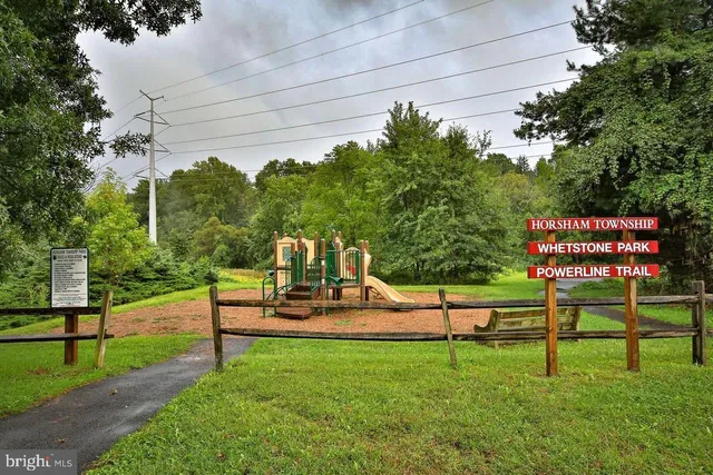 $329,900 | 56 Dogwood Lane, Unit D7, Horsham, PA 19044