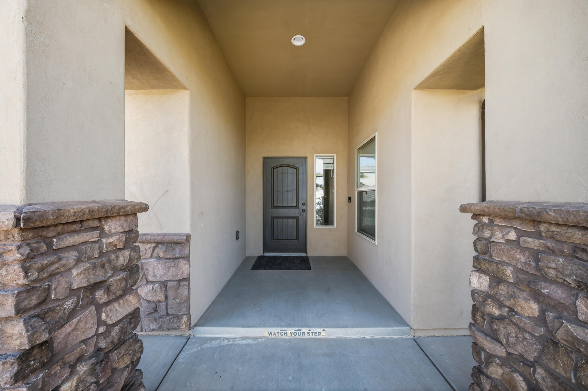 5907 Vega Way St. George, UT 84790 - Photo 7 of 32 DSC_0732
