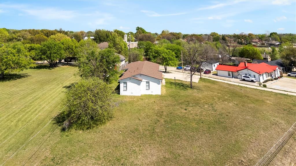 5338 Boat Club Road Fort Worth, TX 76135 - Photo 3 of 38 Gallery Image 3