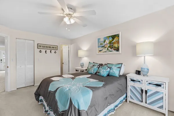 $199,900 | 100 Doolen Court, Unit 313, North Palm Beach, FL 33408