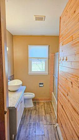 $2,700 | 225 Monhagen Avenue, Middletown, NY 10940
