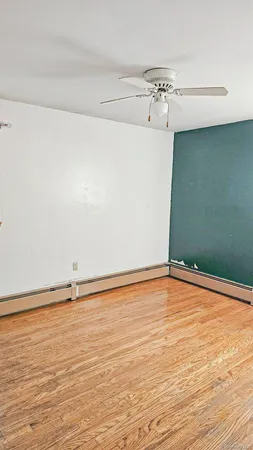 $2,700 | 225 Monhagen Avenue, Middletown, NY 10940