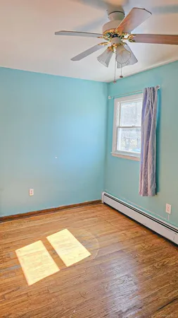 $2,700 | 225 Monhagen Avenue, Middletown, NY 10940