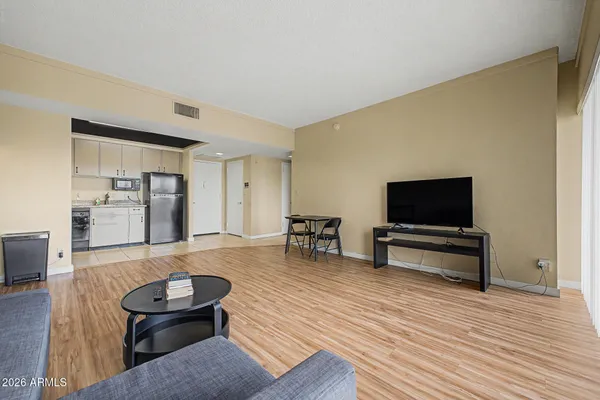 $135,000 | 4750 North Central Avenue, Unit 3R, Phoenix, AZ 85012