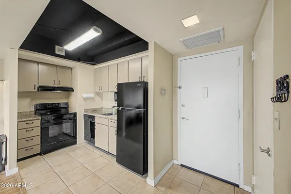 $135,000 | 4750 North Central Avenue, Unit 3R, Phoenix, AZ 85012