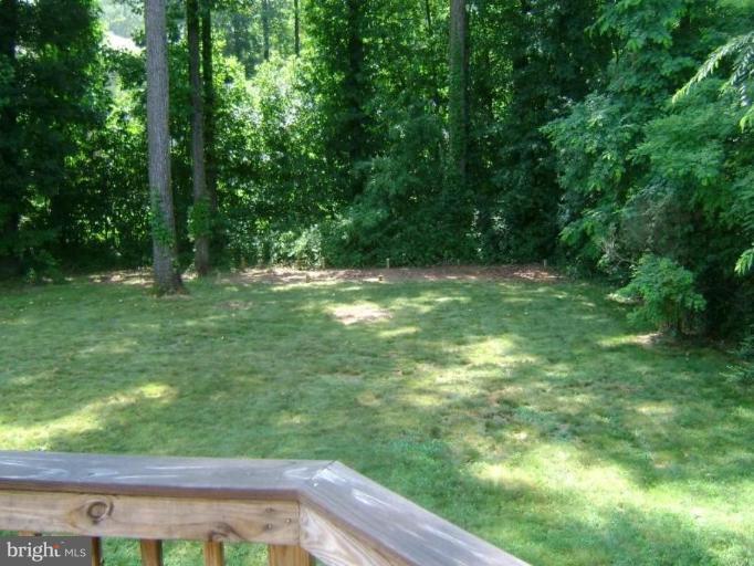 115 Tapawingo Road Southwest Vienna, VA 22180 - Photo 3 of 14 Deck - View from