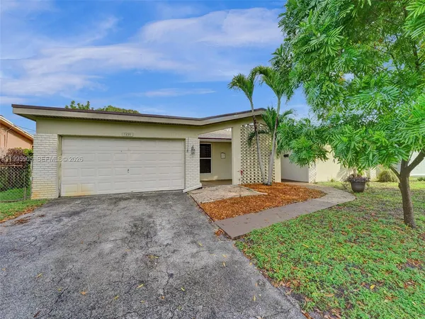 $3,200 | 7231 Northwest 20th Street, Sunrise, FL 33313