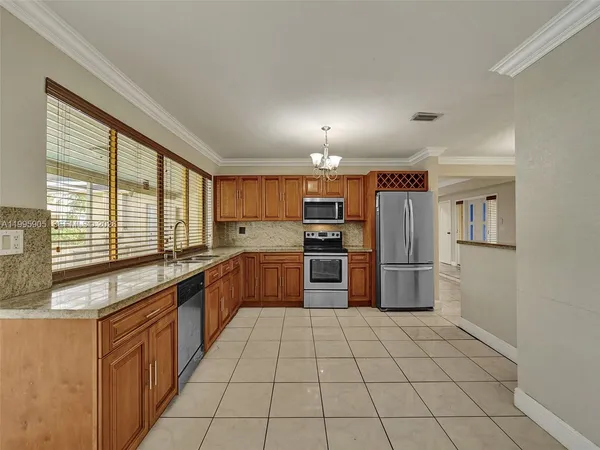 $3,200 | 7231 Northwest 20th Street, Sunrise, FL 33313