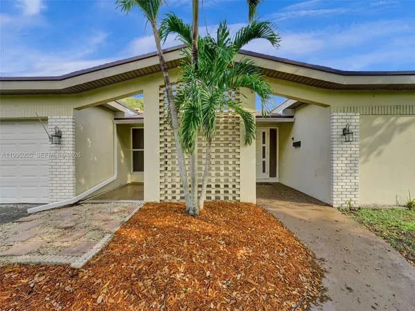 $3,200 | 7231 Northwest 20th Street, Sunrise, FL 33313