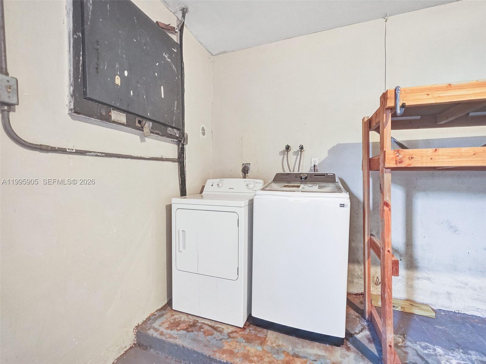 7231 Northwest 20th Street Sunrise, FL 33313 - Photo 24 of 45