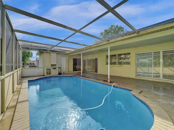 $3,200 | 7231 Northwest 20th Street, Sunrise, FL 33313