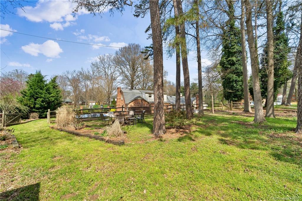 405 Gum Branch Road Charlotte, NC 28214 - Photo 29 of 35 Gallery Image 29