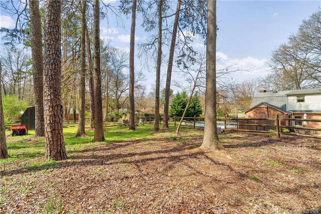 405 Gum Branch Road Charlotte, NC 28214 - Photo 30 of 35 Gallery Image 30