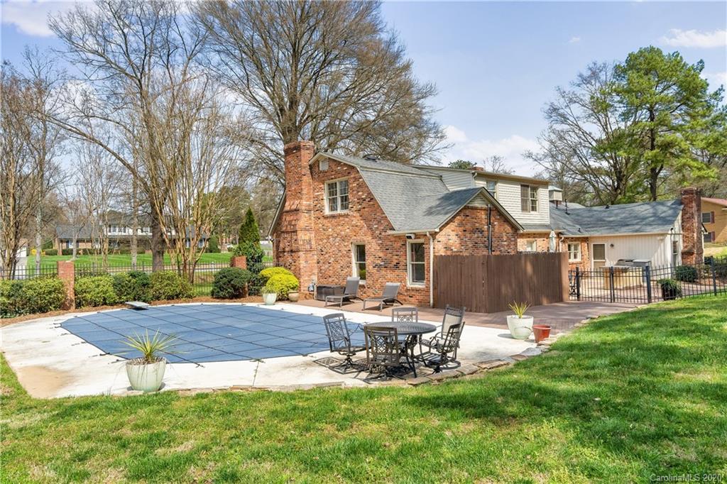 405 Gum Branch Road Charlotte, NC 28214 - Photo 31 of 35 Gallery Image 31