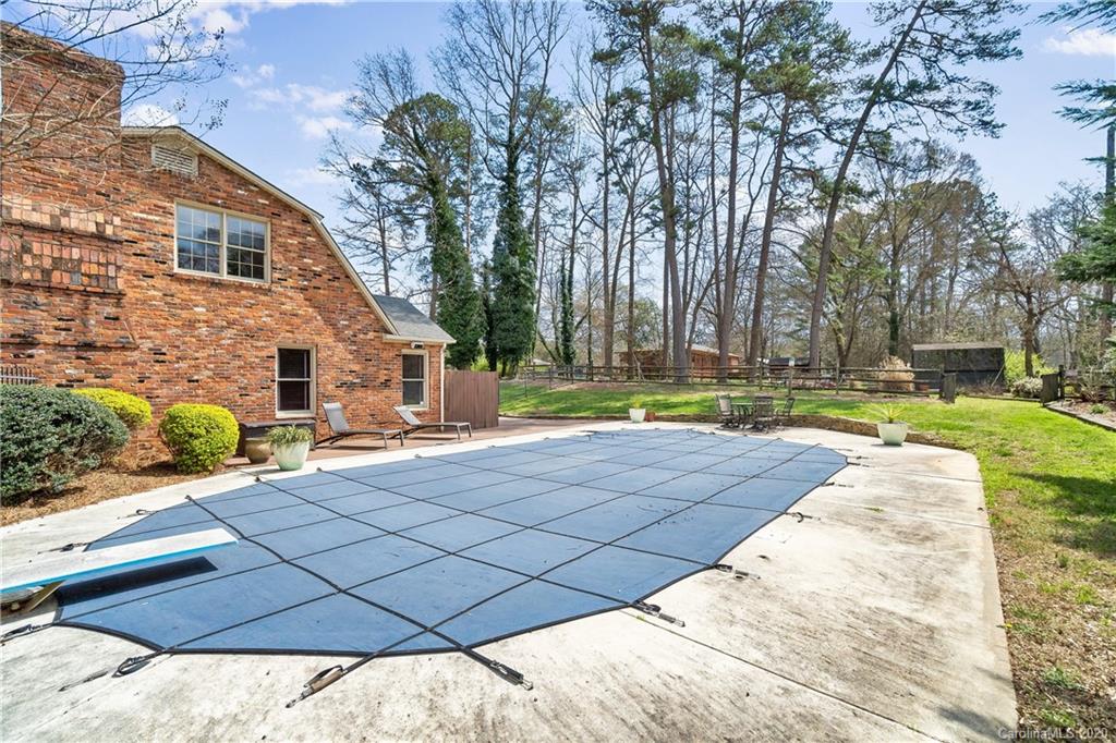 405 Gum Branch Road Charlotte, NC 28214 - Photo 32 of 35 Gallery Image 32