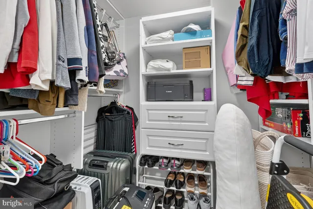 $499,000 | 555 Massachusetts Avenue Northwest, Unit 406, Washington, DC 20001